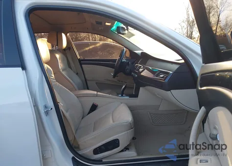 2008 BMW 528I from USA, damaged, VIN WBANU53508C112481